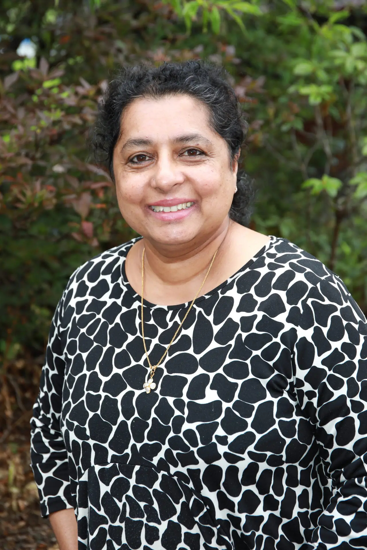 Dr jasmin Maret